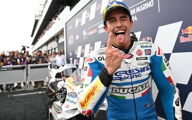 Marquez si inserisce tra i due litiganti