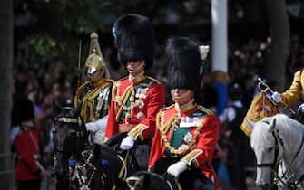 trooping colour giubileo regina elisabetta