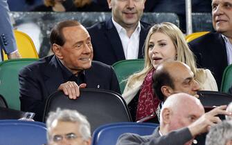 AC Milan's President Silvio Berlusconi with his daughter and Ceo of AC Milan, Barbara Berlusconi (R), attend the Italy Cup final soccer match AC Milan vs Juventus FC at Olimpico stadium in Rome, Italy, 21 May 2016. 
ANSA/ANGELO CARCONI
