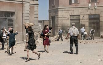 La Storia (History: A Novel), director Francesca Archibugi, cinematography Luca Bigazzi.
A series based on the 'History: A Novel' of Elsa Morante, in Rome during the war and after the war.