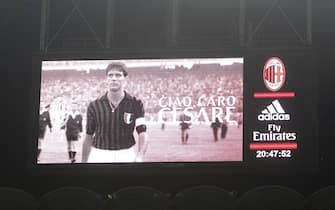 MILAN, ITALY - APRIL 09:  A giant banner in memory of Cesare Maldini before the Serie A match between AC Milan and Juventus FC at Stadio Giuseppe Meazza on April 9, 2016 in Milan, Italy.  (Photo by Marco Luzzani/Getty Images)