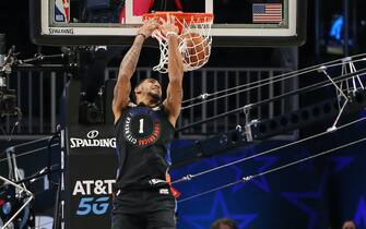 ATLANTA, GA - MARCH 7: Obi Toppin #1 of the New York Knicks dunks the ball during the AT&T Slam Dunk Contest as part of 2021 NBA All Star Weekend on March 7, 2021 at State Farm Arena in Atlanta, Georgia. NOTE TO USER: User expressly acknowledges and agrees that, by downloading and or using this photograph, User is consenting to the terms and conditions of the Getty Images License Agreement. Mandatory Copyright Notice: Copyright 2021 NBAE (Photo by Joe Murphy/NBAE via Getty Images)