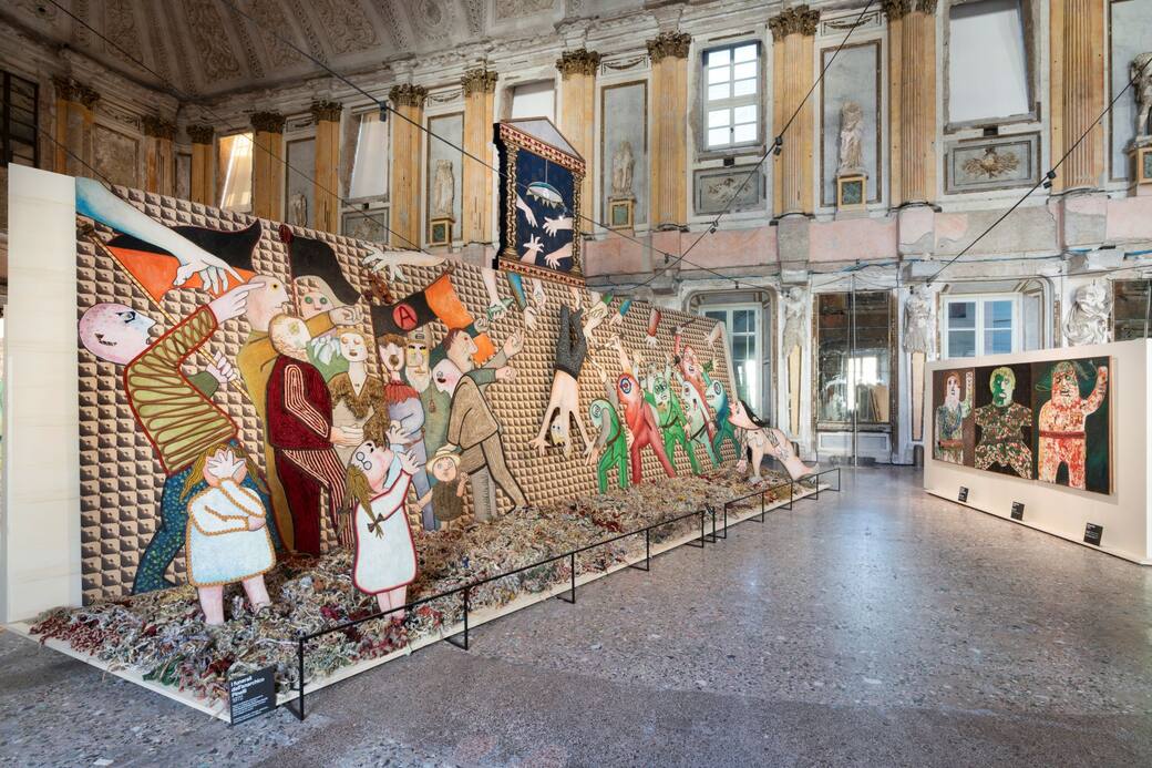 Allestimento_della_mostra_BAJ._Baj_chez_Baj_a_Milano_Palazzo_Reale._Photo_Lorenzo_Palmieri.jpg