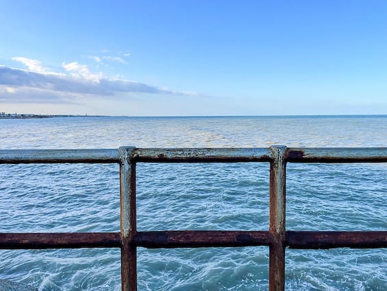 Barletta, malore mentre fa il bagno in mare: muore 13enne Barletta, malore mentre fa il bagno in mare: muore 13enne