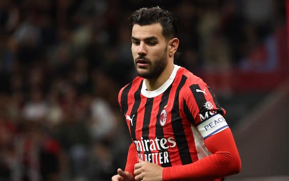 https://static.sky.it/editorialimages/7a846f9eaf6ae697d944264afc868c7c52d57ba2/skysport/it/calcio/calciomercato/2025/06/12/milan-atletico-madrid-theo-hernandez-calciomercato-news/theo_hernandez_milan_ansa.jpg?im=Resize,width=565