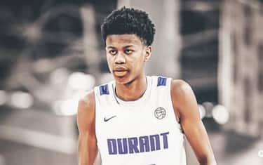 16 anni: BABATUNDE OLADOTUN, James Hubert Blake High School