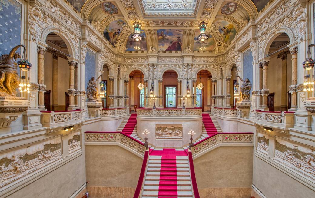 7_-_Casino_di_San_Pellegrino_Terme_-_Foto_di_Mattia_Deavi.jpeg