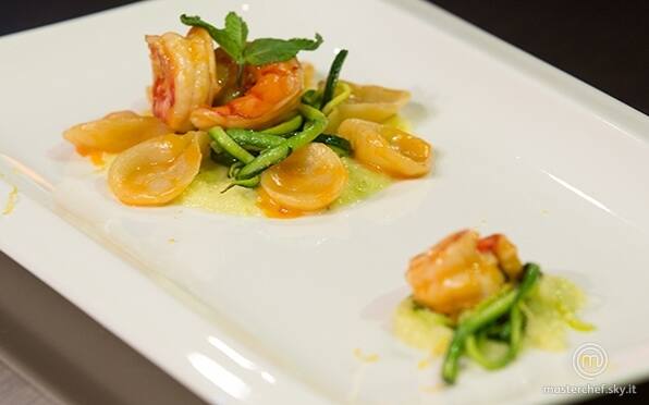 Gnocchetti al limone con salsa chiara di zucchine, menta e gamberi