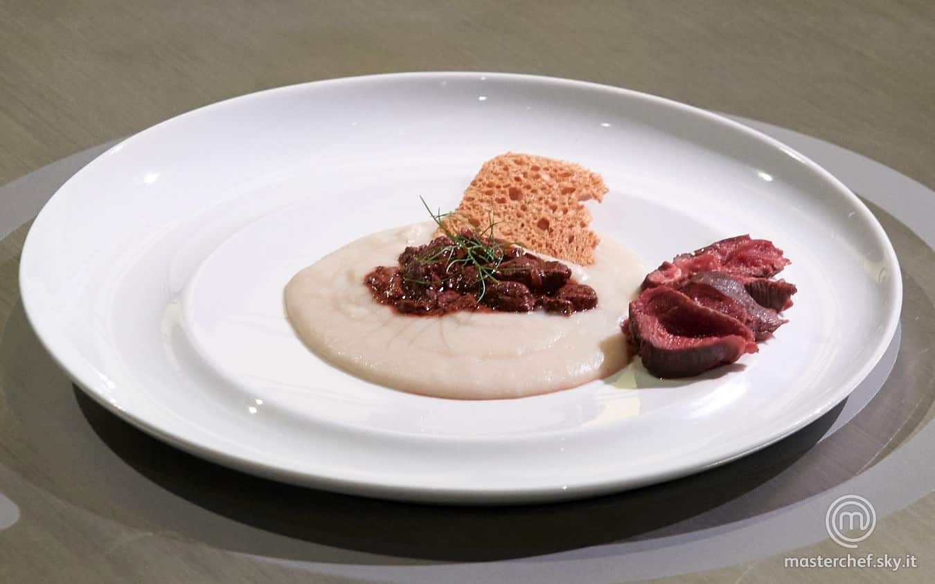 Polenta di pane con capriolo al cioccolato