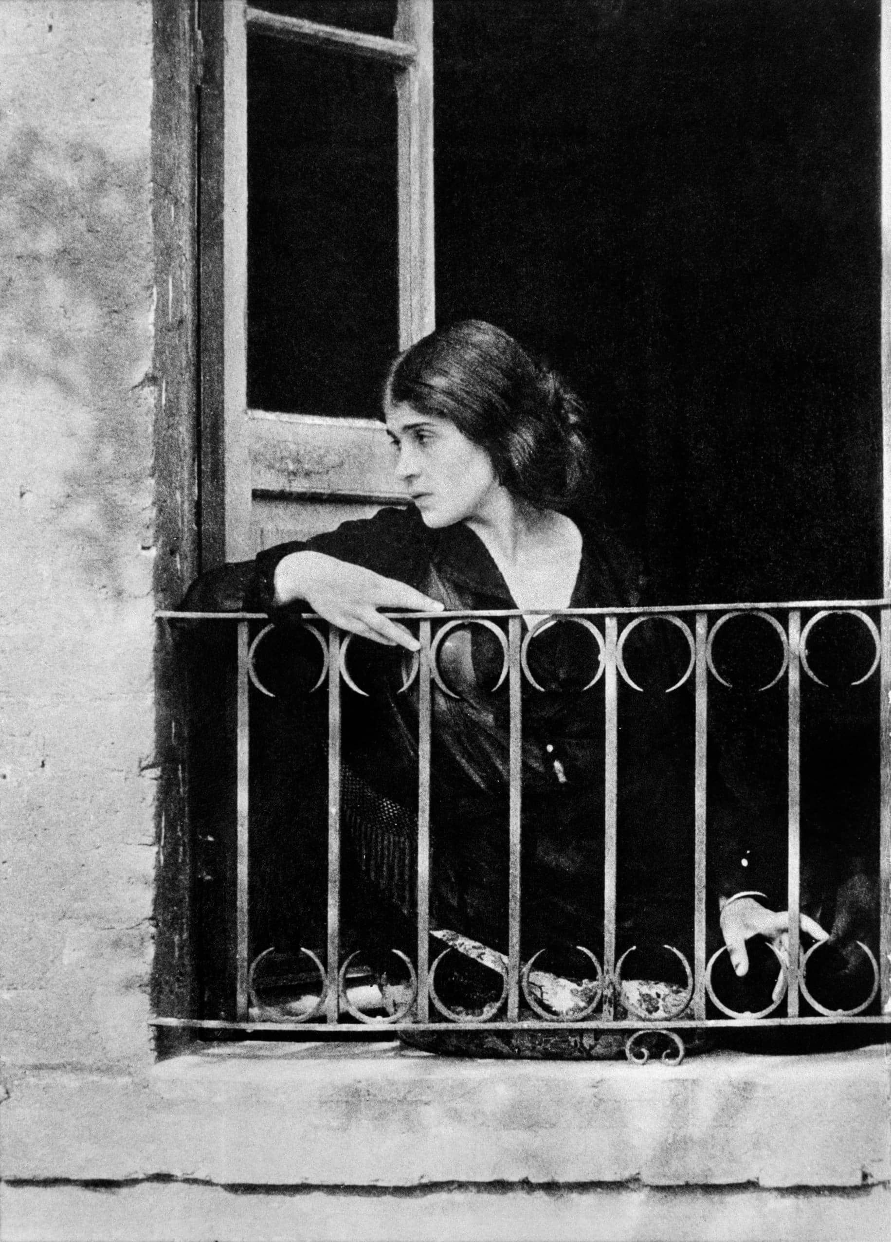 Modotti_balcone