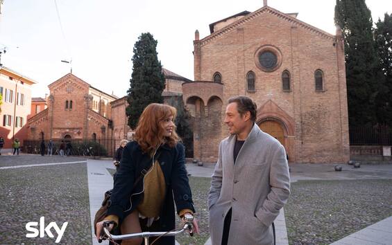 Un amore, il teaser trailer della serie tv Sky Original con Stefano ...