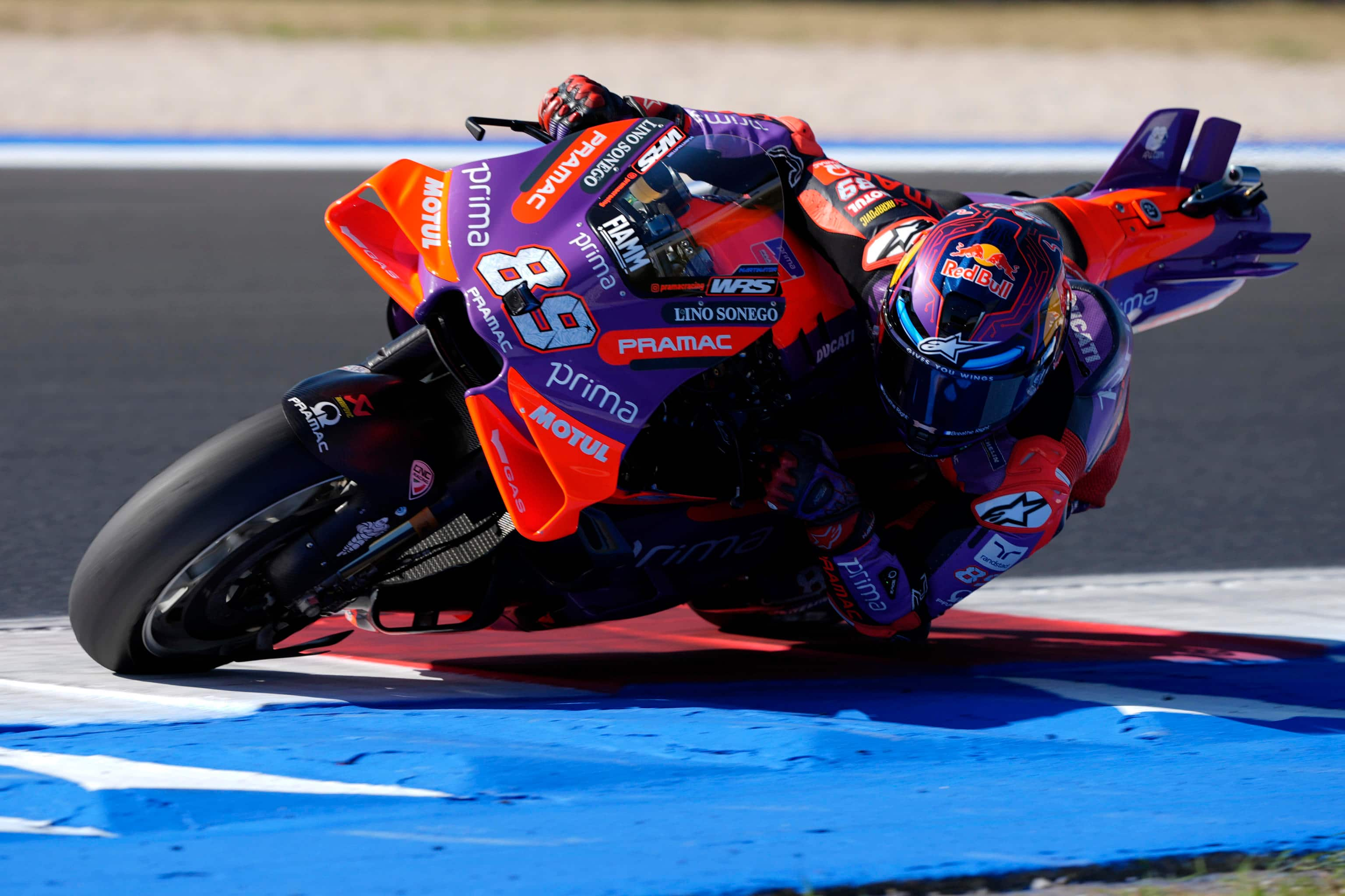 Jorge Martin of Spain and Prima Pramac Racing rides on track during the qualify of the Red Bull MotoGP Of San Marino e della Riviera di Rimini at Marco Simoncelli Circuit on September 7 2024 in Misano Adriatico, Italy.
ANSA/DANILO DI GIOVANNI