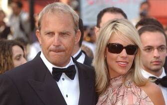 Kevin Costner e Christine Baumgartner