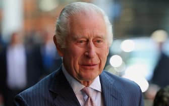 LONDON, ENGLAND - APRIL 30: King Charles III arrives at the University College Hospital Macmillan Cancer Centre on April 30, 2024 in London, England. (Photo by Suzanne Plunkett - WPA Pool/Getty Images)