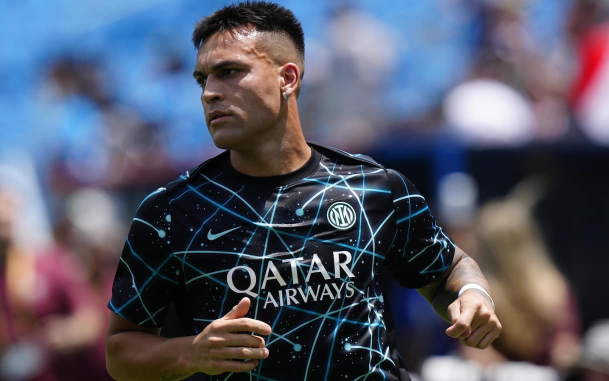 https://static.sky.it/editorialimages/7da076bab289c5a6c53fdb663a6eff8fae8971bc/skysport/it/calcio/serie-a/2025/09/16/serie-a-indisponibili-infortunati-squalificati-giornata-4/lautaro_martinez_ansa.jpg?im=Resize,width=1218