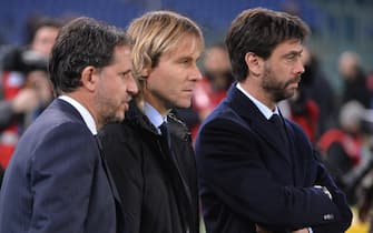 Andrea Agnelli (R), president of Juventus, with Pavel Nedved (C) and Fabio Paratici, before Italian serie A soccer match, SS Lazio vs Juventus Fc, at the Olimpico stadium in Rome, Italy, 04 December 2015.  ANSA / MAURIZIO BRAMBATTI