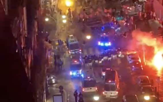 Neapel-Union Berlin, Ausschreitungen zwischen Polizei und deutschen Ultras in der Innenstadt: 11 Festnahmen