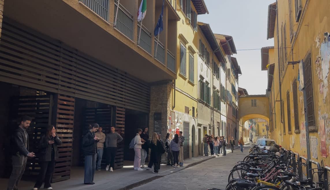 La sede storica della "Cesare Alfieri", in via Laura, in centro a Firenze