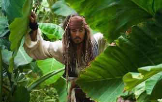 "PIRATES OF THE CARIBBEAN: ON STRANGER TIDES"

Captain Jack Sparrow (JOHNNY DEPP) gets ever-closer to the fabled Fountain of Youth in an island jungle.

Ph: Peter Mountain

©Disney Enterprises, Inc. All Rights Reserved.