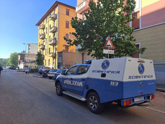 milano-uomo-di-54-anni-ucciso-in-casa-a-coltellate-sky-tg24