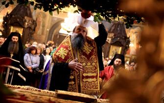 BULGARIA EASTER epa12038504 Bulgarian Patriarch Daniil leads a Good Friday mass at Sveta Nedely church in Sofia, Bulgaria, 18 April 2025. Orthodox Bulgarians commemorate Good Friday, which is believed to be the day when Jesus Christ was crucified. EPA/VASSIL DONEV