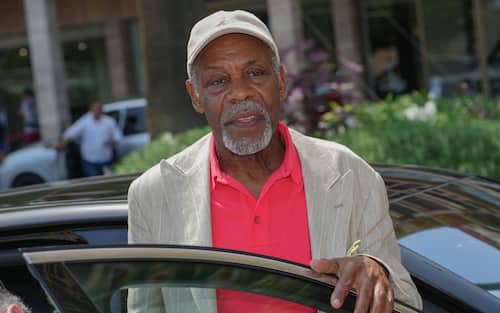 shooter-Danny-Glover-ipa - 1