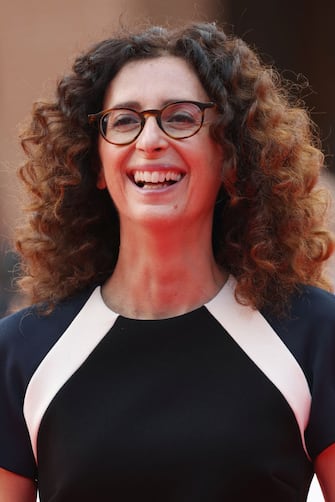 ROME, ITALY - OCTOBER 22: Teresa Mannino attends the red carpet for the awards ceremony during the 17th Rome Film Festival at Auditorium Parco Della Musica on October 22, 2022 in Rome, Italy. (Photo by Vittorio Zunino Celotto/Getty Images)