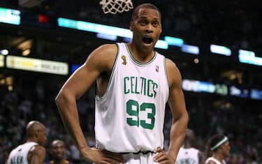 33. PJ BROWN - 20 SERIE PLAYOFF GIOCATE