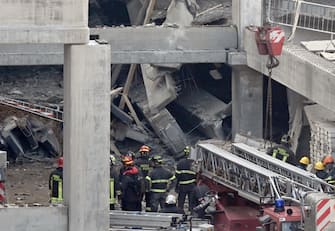 Un dettaglio nel cantiere edile dove si è verificato un crollo a Firenze, in via Mariti, alla periferia della città, 16 febbraio 2024. 
ANSA/CLAUDIO GIOVANNINI