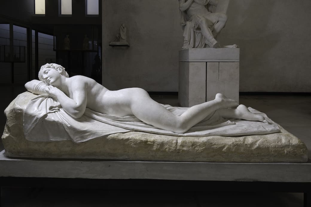 02_Antonio_Canova_Ninfa_dormiente_1820_Museo_Gypsotheca_Antonio_Canova_Possagno_(TV)_copia.jpg