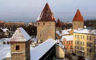 ESTONIA - NOVEMBER 10: The towers along the walls of Tallinn's old town (UNESCO World Heritage List, 1997), under the snow. Estonia, 13th century. (Photo by DeAgostini/Getty Images)