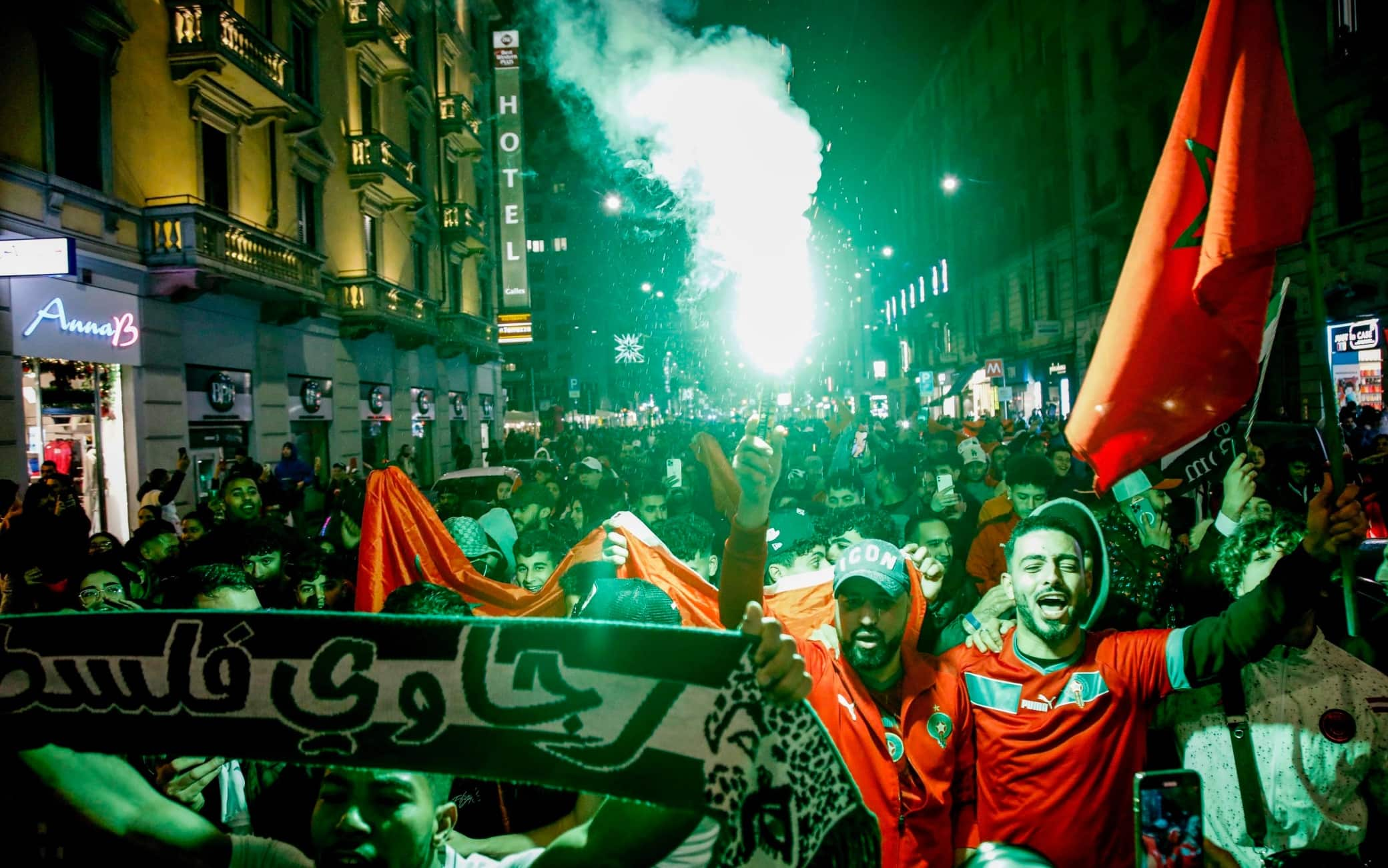 Milano, un accoltellato durante festa per vittoria Marocco ai mondiali | Sky TG24