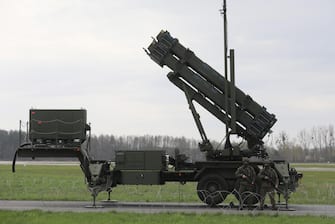 epa10581778 American Patriot surface-to-air missile system presented at the Warsaw-Radom Airport in Radom, 20 April 2023. At the airport in Radom, Polish soldiers are trained in the use of the 'Patriot' missile systems and the 'Mala Narew' and 'Pilica' anti-aircraft systems. Deputy Prime Minister and Polish Minister of Defense Mariusz Blaszczak, who was present during the training, informed that this is the first training during which soldiers do not use post-Soviet systems.  EPA/Pawel Supernak POLAND OUT