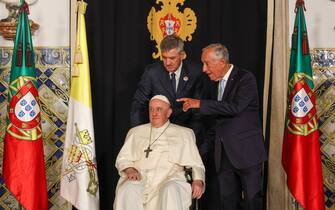 Pope Francis and Portugal's President Marcelo Rebelo de Sousa (R) during the welcome ceremony at Belem Palace in Lisbon, Portugal, 02 August 2023. The Pontiff will be in Portugal on the occasion of World Youth Day (WYD), one of the main events of the Church that gathers the Pope with youngsters from around the world, that takes place until 06 August. ANDRE KOSTERS/LUSA/POOL