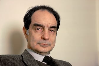 PARIS - JANUARY: (FILE PHOTO)  Italo Calvino poses at home in Paris,France during January of 1984.(Photo by Ulf Andersen/Getty Images)