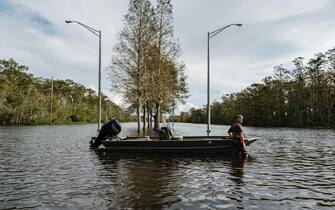 Strade allagate in Louisiana per l'uragano Ida