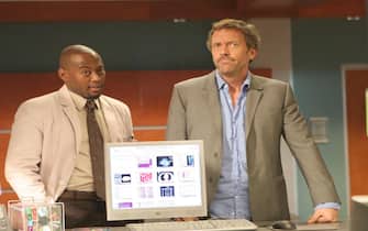 HOUSE:  House (Hugh Laurie, R) and Foreman (Omar Epps, L) race against time to find a donor heart for a dying patient in the HOUSE episode "Sex Kills" airing Tuesday, March 7 (9:00-10:00 PM ET/PT) on FOX.  ©2006 Fox Broadcasting Co.  Cr:  Carin Baer/FOX