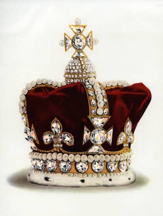 Vintage illustration of the Crown of Queen Mary of Modena, Consort of James II, part of the Crown Jewels of England (chromolithograph), 1919. (Photo by GraphicaArtis/Getty Images)