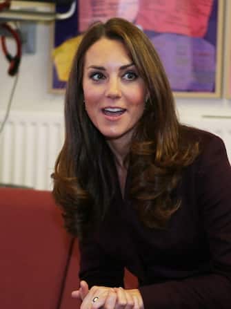 GATESHEAD, ENGLAND - OCTOBER 10: Catherine, Duchess of Cambridge visits the Keyfund Office, a charity that encourages young people to reach their full potential in life by investing in their ideas, on October 10, 2012 in Gateshead, United Kingdom.  (Photo by Ian Vogler - WPA Pool/Getty Images)