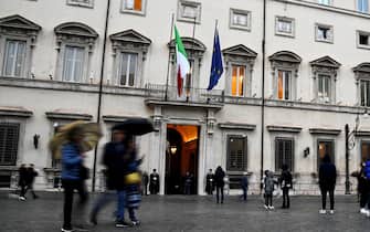 La facciata di Palazzo Chigi durante la riunione del Consiglio dei Ministri, Roma, 11 marzo 2024. ANSA/RICCARDO ANTIMIANI