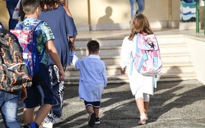 Palermo, devastate le aule di una scuola dell'infanzia dai vandali