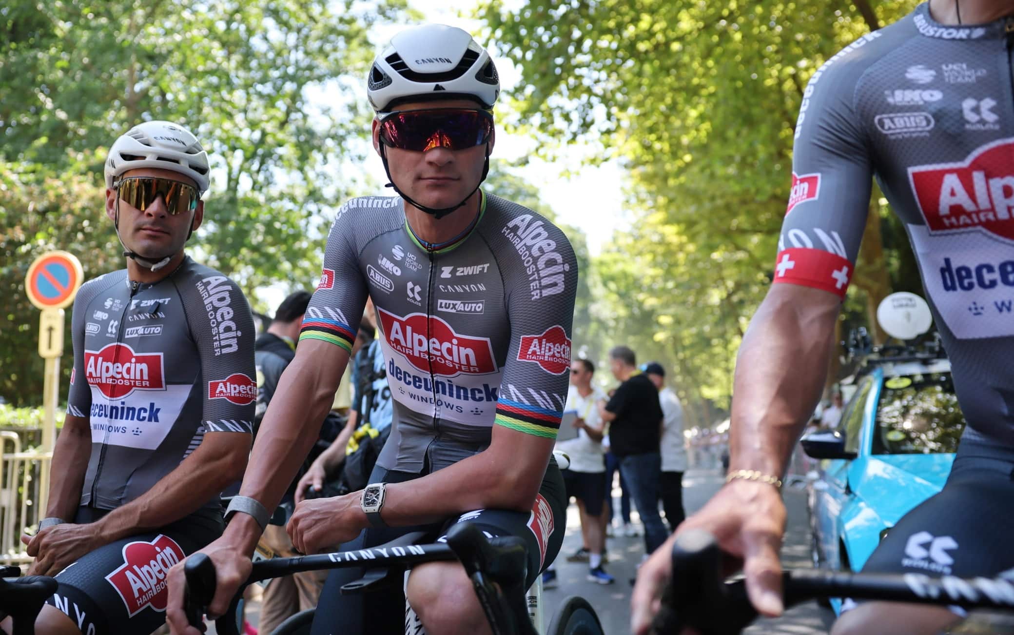 van der Poel alla partenza della tappa di oggi