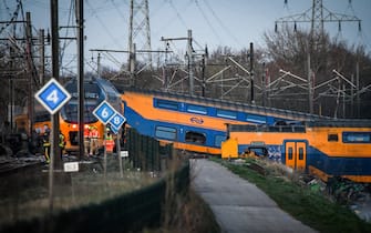 Voorschoten - Emergency services at work at a derailed night train. The passenger train collided with construction equipment on the track. One person died and several people were seriously injured. A freight train was also involved in the accident. ANP JOSH WALET netherlands out - belgium out(Photo by Josh Walet/ANP/Sipa USA)