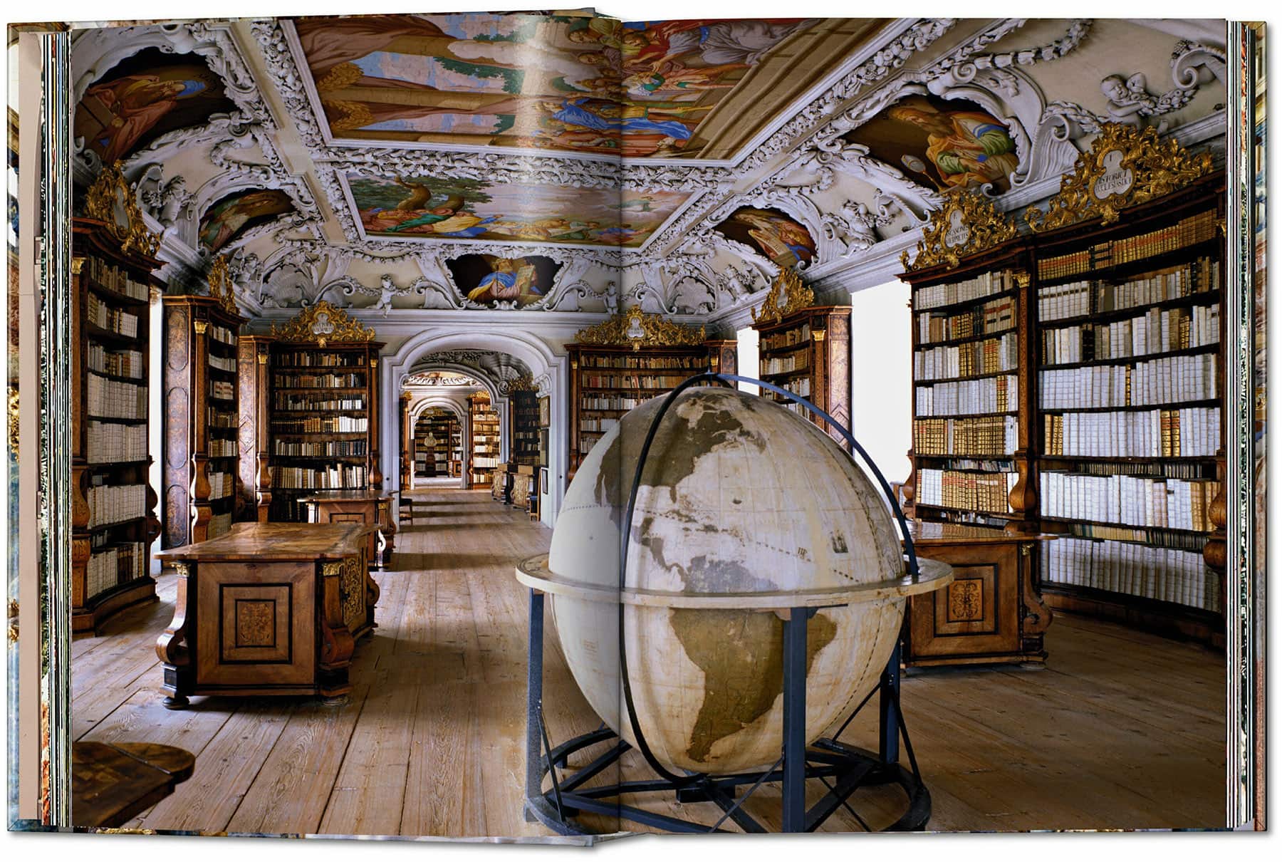 listri_libraries_40_int_open001_026_027_40772_2305091527_id_1425672.jpg