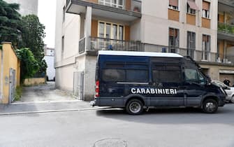 L'esterno presidiato e l'area sottoposta a sequestro dell'ex hotel Astor  da dove il 10 giugno è scomparsa Cataleya, la bambina peruviana di 5 anni,  a Firenze, Italia, 19 Giugno 2023.

The guarded exterior and cordoned off area of ??the former Astor hotel from where Cataleya, the 5-year-old Peruvian girl, disappeared on June 10, in Florence, Italy, June 19, 2023.
ANSA/CLAUDIO GIOVANNINI