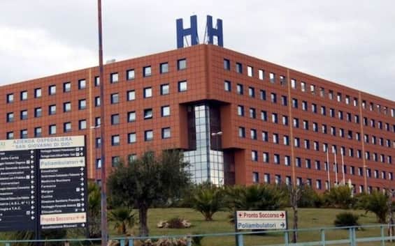 agrigento madre e figlio aggrediti dal cane di famiglia e ricoverati in ospedale