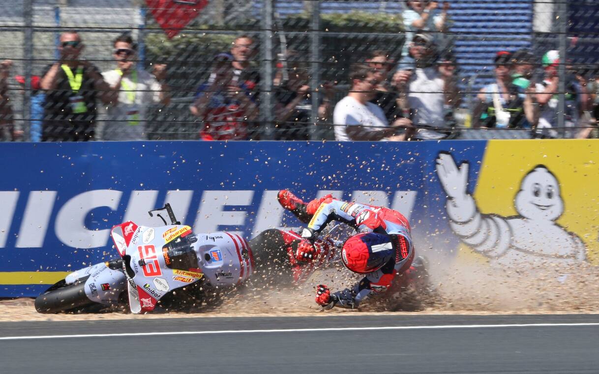 MotoGP, Marc Marquez a terra nelle pre-qualifiche di Le Mans: FOTO ...