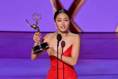 Emmy 2024, Anna Sawai: l’attrice di Shogun, prima asiatica a vincere