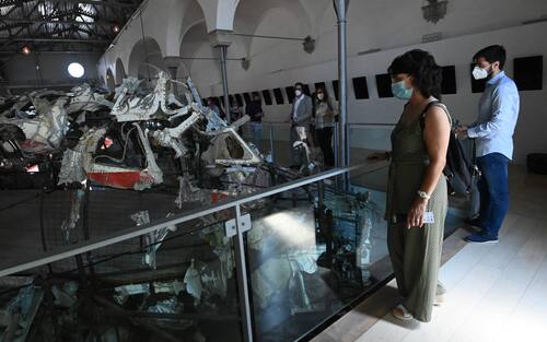 Bologna, oggi il ricordo delle 81 vittime con il presidente della Camera Fico. (Bologna - 2020-06-27, gianni schicchi) p.s. la foto e' utilizzabile nel rispetto del contesto in cui e' stata scattata, e senza intento diffamatorio del decoro delle persone rappresentate