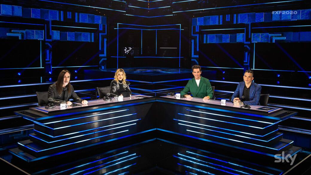 Manuel Agnelli, Emma, Mika e Hell Raton